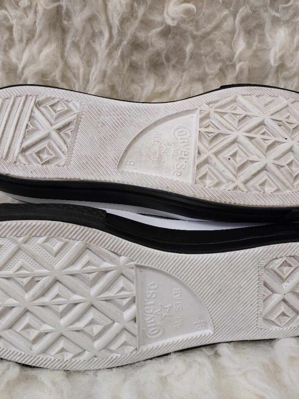 Converse White & Black Mesh All Star Chuck 70 Sneakers US Men-9.5/Wo's-11.5 - Picture 5 of 10